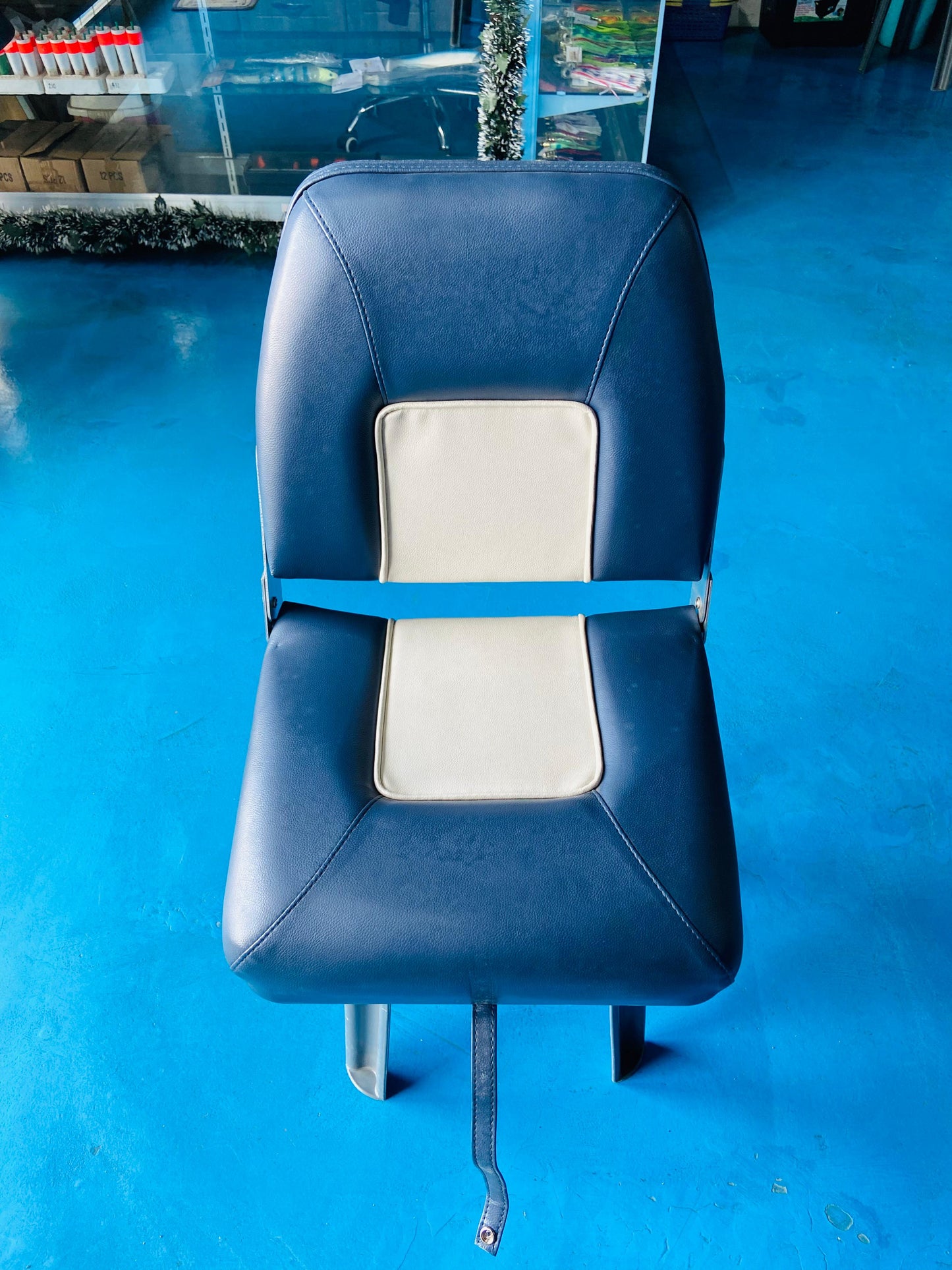 SINGLE CHAIR BLUE