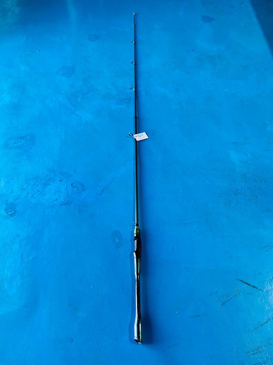 SHIMANO SPINNING ROD  1.8M LINE WT: 8-15 LURE WT: 10-30G